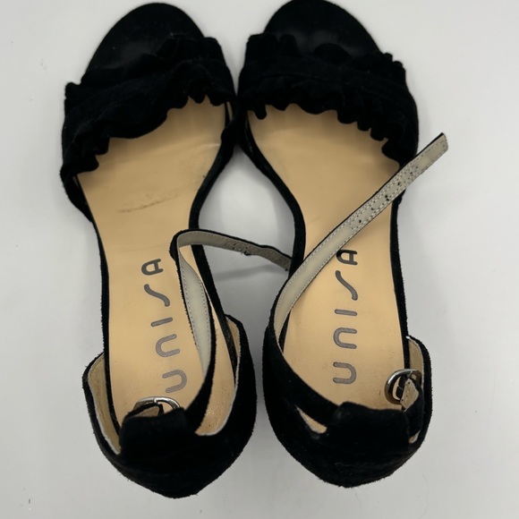 Good Used Unisa Black Formal Dress Heels Size 8 - Picture 5 of 6